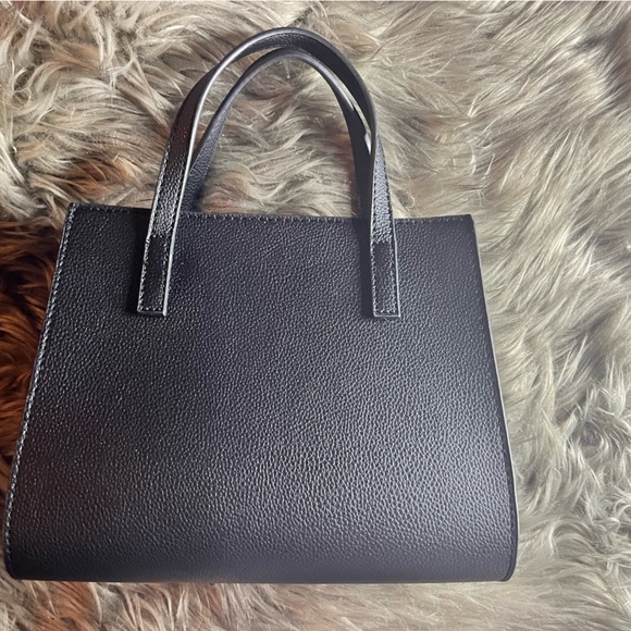 Small black bag - Picture 2 of 7